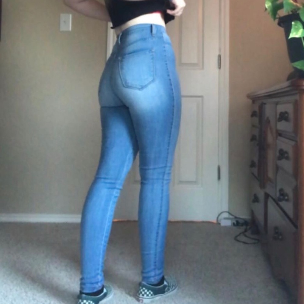 flattering fashion nova denim skinny jeans